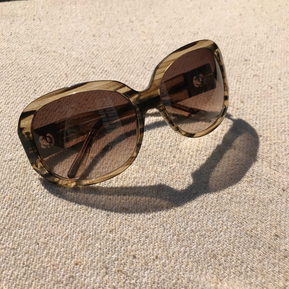 Juicy Couture Oversized Sunglasses